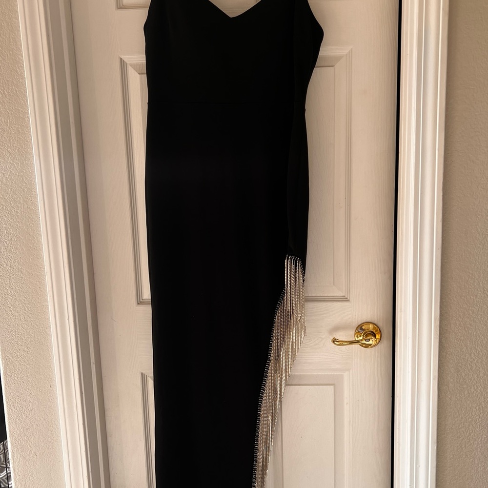 City triangles black evening gown